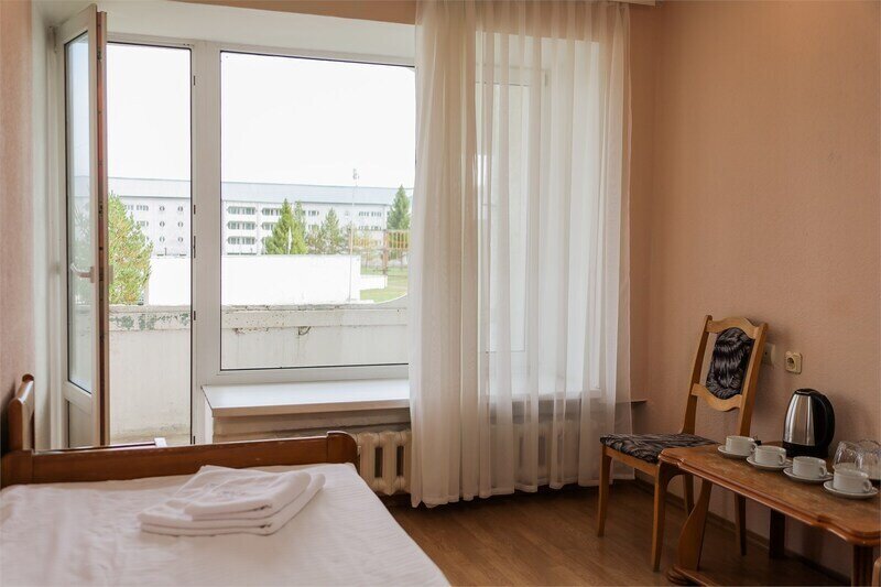 Стандартный 4-местный 2-комнатный (с балконом)