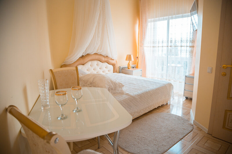 Полулюкс 2-местный 1-комнатный (2.3)