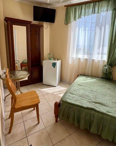 Полулюкс 2-местный 1-комнатный (3.2)