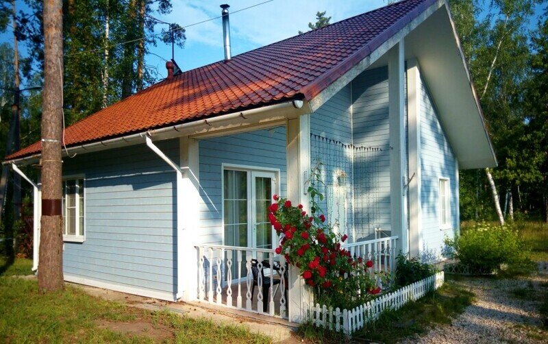 Коттедж 4-местный 2-комнатный Барвинок