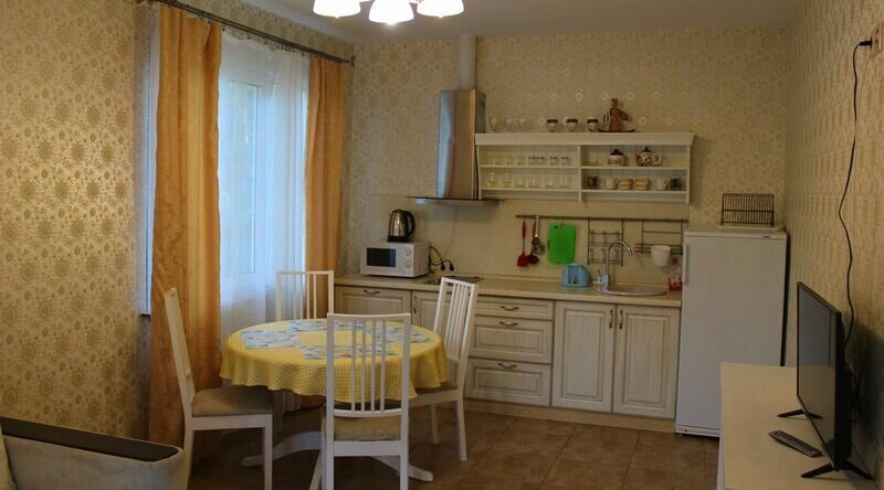 Коттедж 4-местный 2-комнатный Медовый