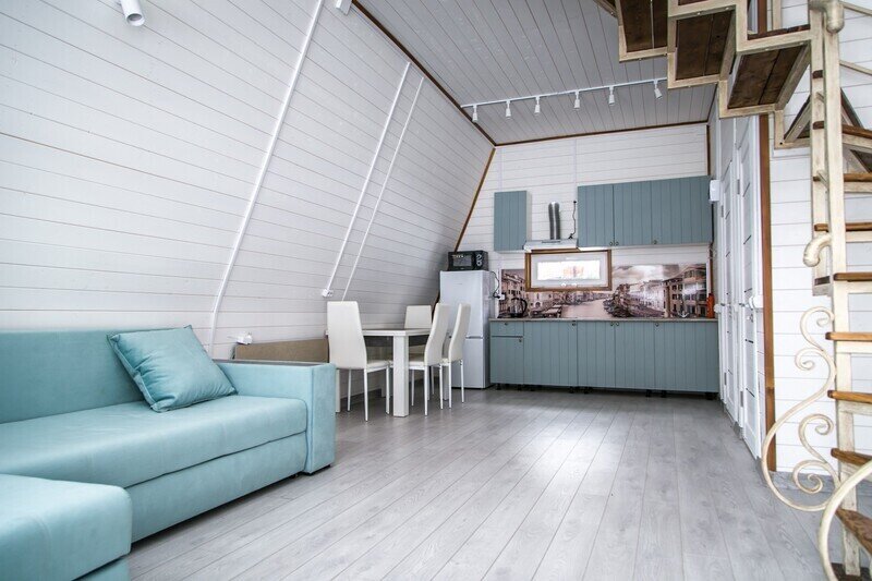 Афрейм 8-местный 2-комнатный