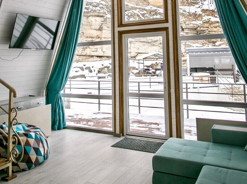 Афрейм 8-местный 2-комнатный