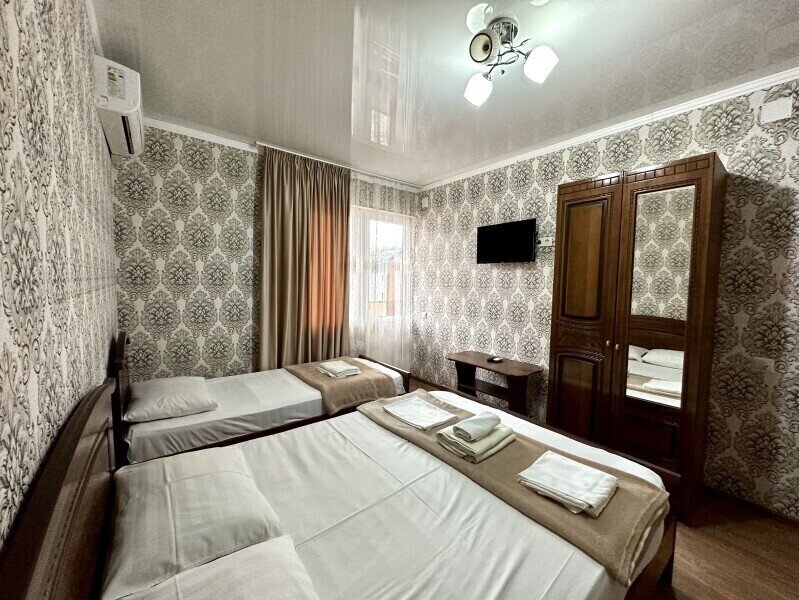 Комфорт 4-местный (с балконом)