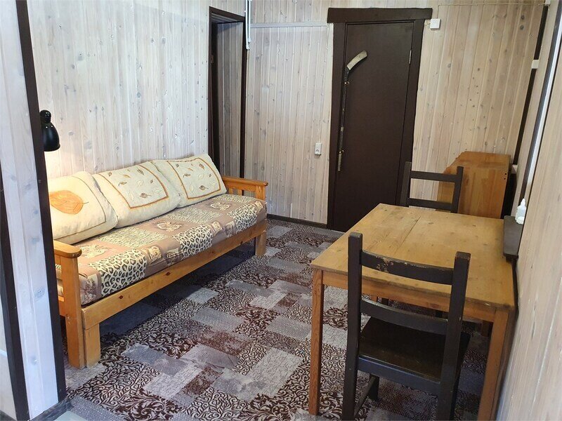 Коттедж ЛЕНИН 5-местный 2-комнатный