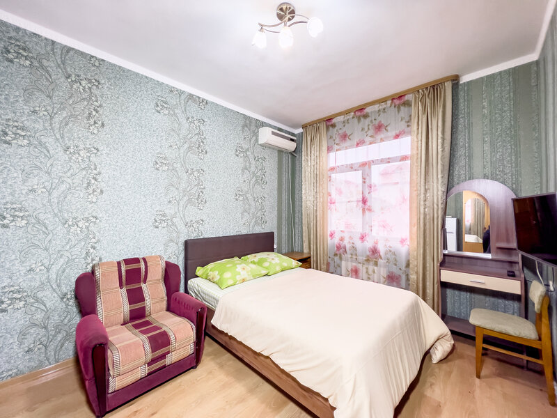 Стандартный 3-местный