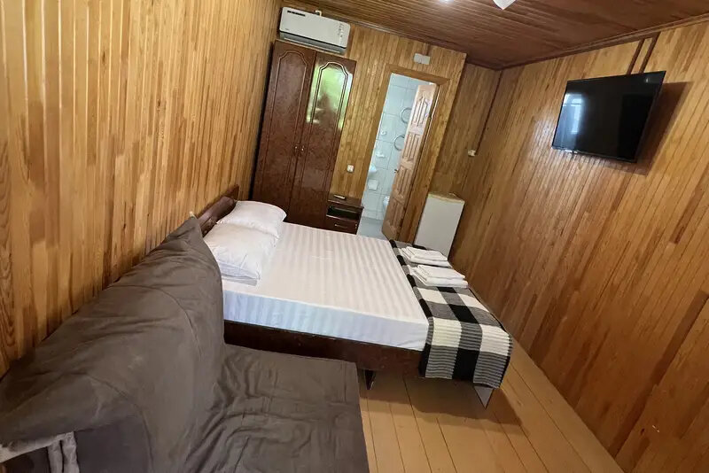 Комфорт 3-местный вид во двор