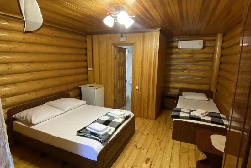 Комфорт 3-местный вид во двор