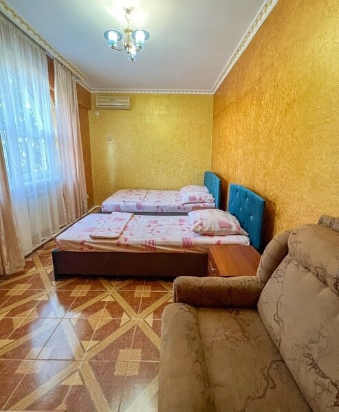 Стандартный 4-местный 1-комнатный