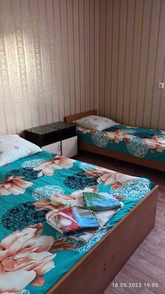 Стандартный 3-местный (с балконом, вид во двор)