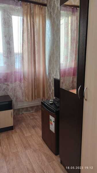 Стандартный 3-местный (с балконом, вид во двор)