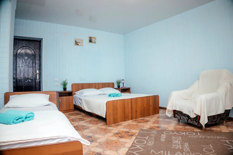 Семейный 4-местный (с балконом)