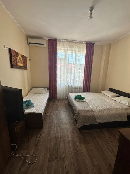 Стандартный 3-местный (с балконом)