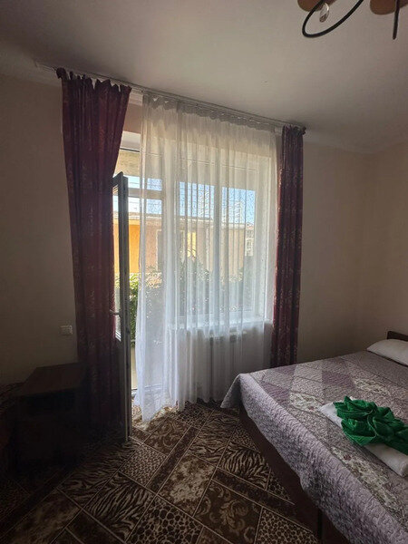 Стандартный 4-местный (с балконом)