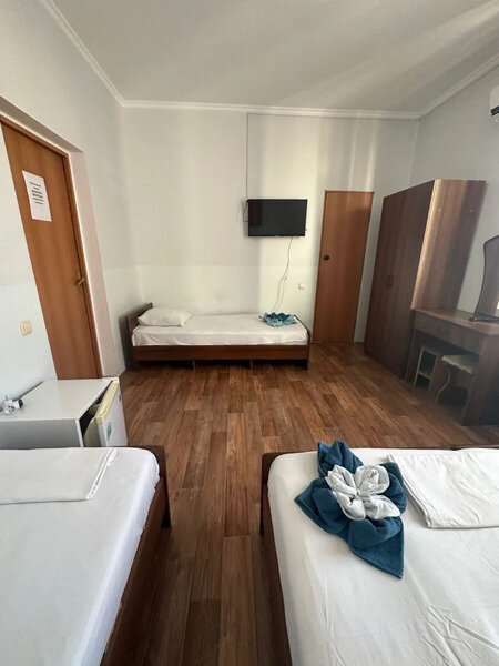 Стандартный 4-местный (с балконом)