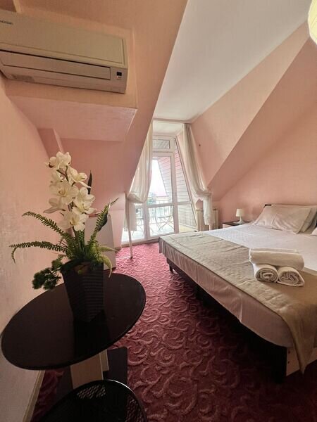 Стандартный 2-местный (с балконом)