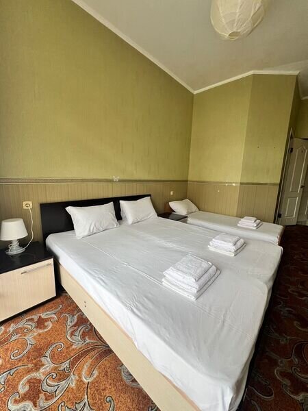 Стандартный 3-местный (с балконом)