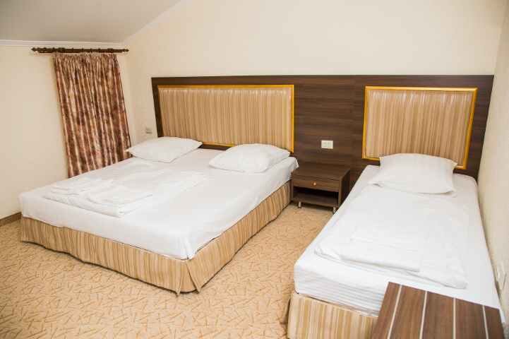 Семейный 3-местный