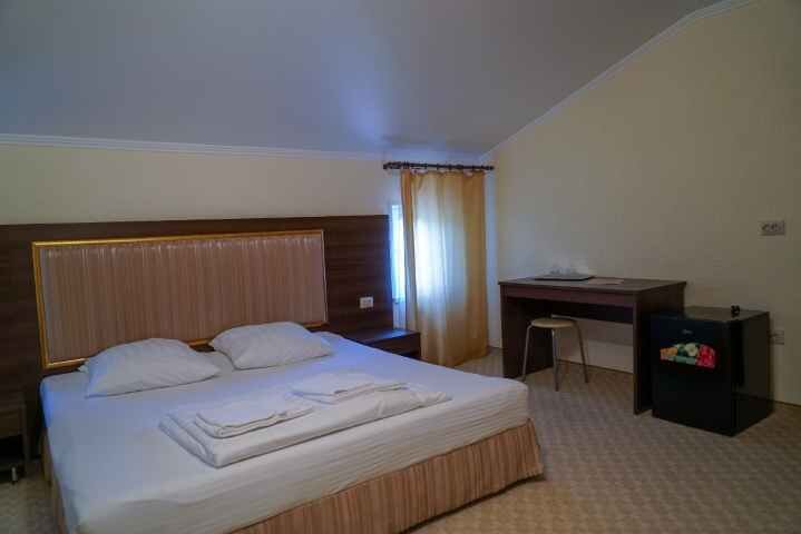 Семейный 4-местный