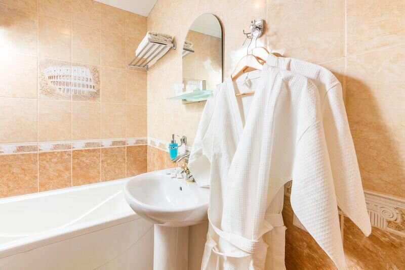 Люкс 5-местный (цокольный этаж)