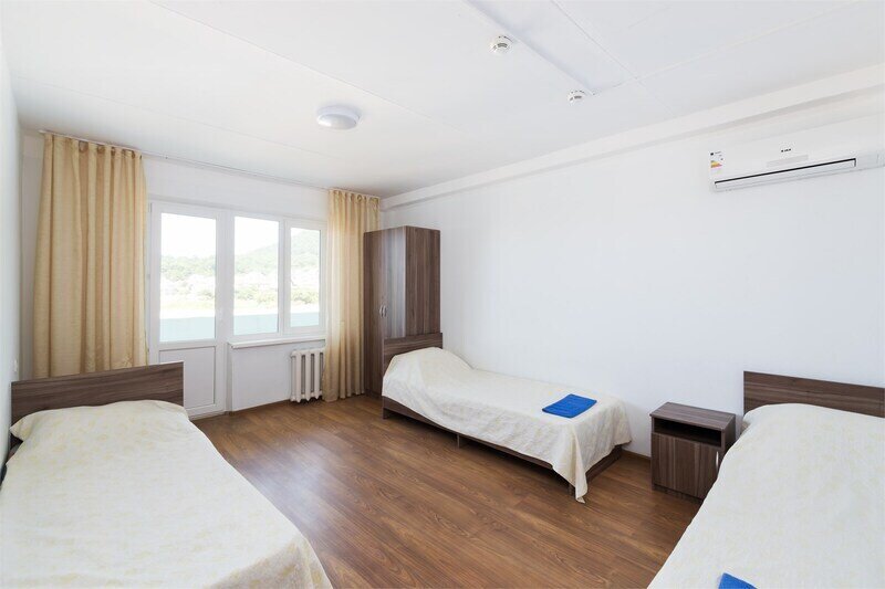 10-местный 3-комнатный (с кухней)