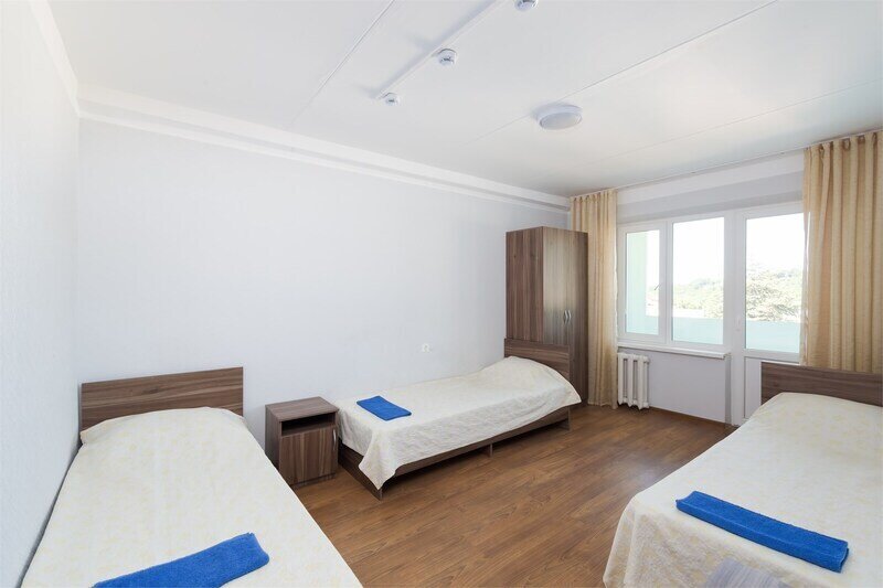 10-местный 3-комнатный (с кухней)