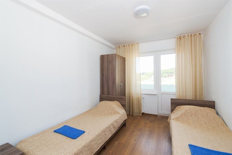 10-местный 3-комнатный (с кухней)