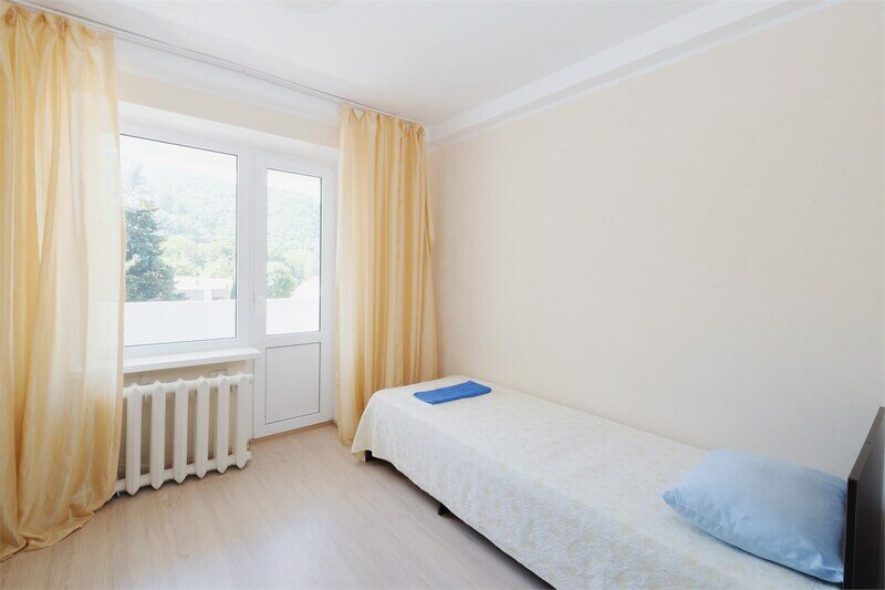 10-местный 4-комнатный (без кухни)