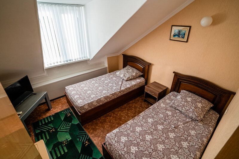 Стандартный 4-местный 2-комнатный