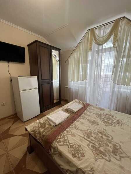 Стандартный 3-местный (с балконом)