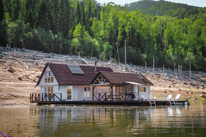 Плавбаза ТАЕЖКА , Шушенский район, Красноярский край