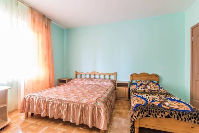 Стандартный 4-местный (с балконом)