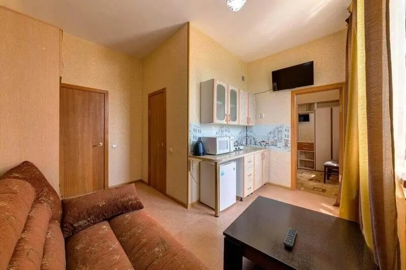 Стандартный 2-местный 2-комнатный (с балконом)