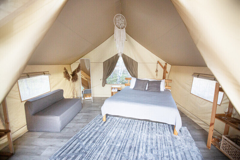 Глэмпинг 2-местный Белые ночи (с купелью)