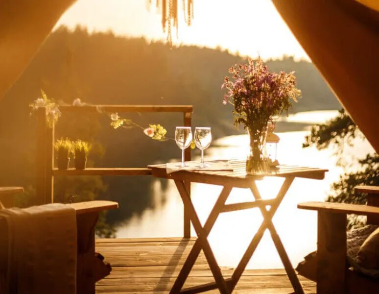 Глэмпинг 2-местный Белые ночи (с купелью)