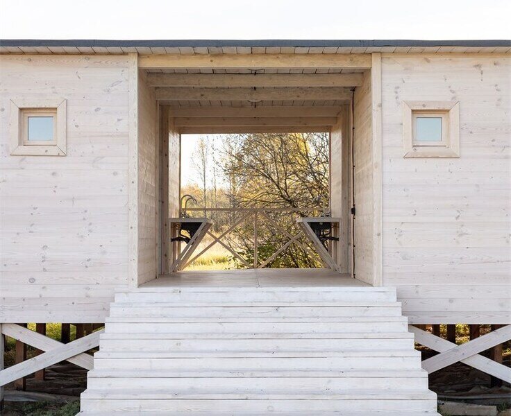 Отдельные индивидуальные сан. комнаты на территории