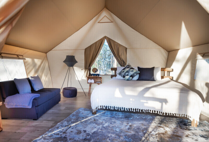 Глэмпинг 2-местный Северное сияние