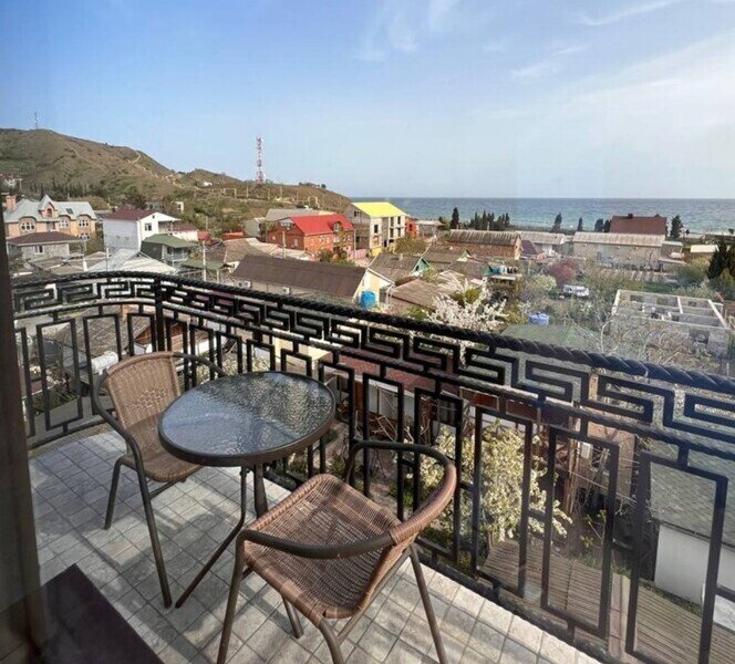 Номер 401 5-местный 2-комнатный (мансарда)