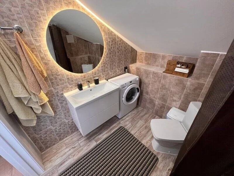 Номер 401 5-местный 2-комнатный (мансарда)