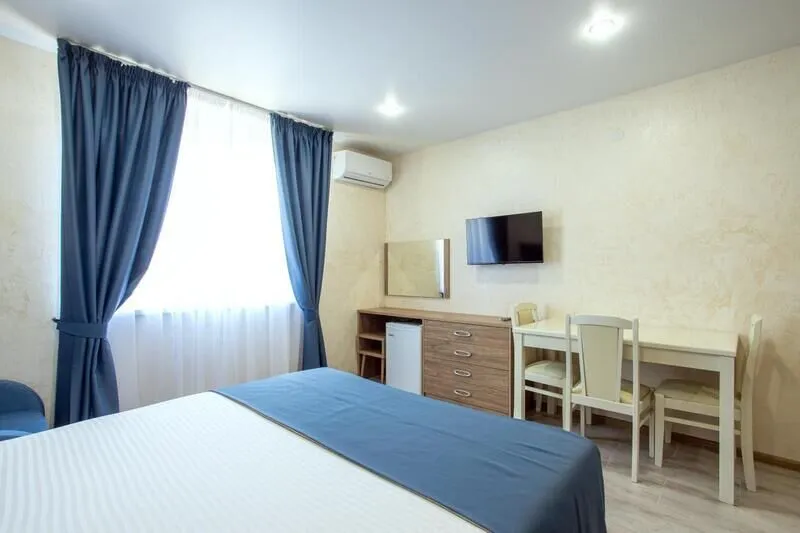 Апартаменты 3-местный (на ул. Херсонская 89, без балкона)