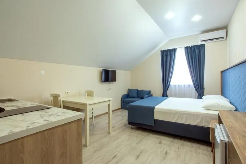 Апартаменты 3-местный (на ул. Херсонская 89, без балкона)