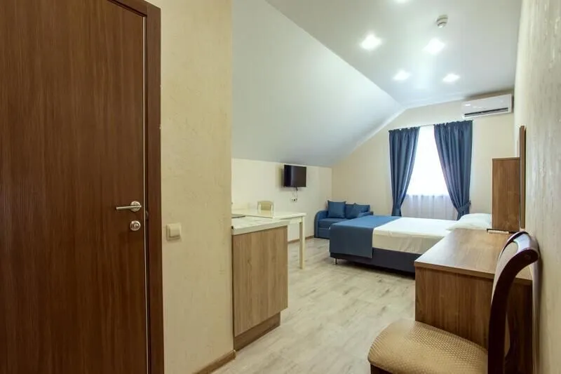 Апартаменты 3-местный (на ул. Херсонская 89, без балкона)