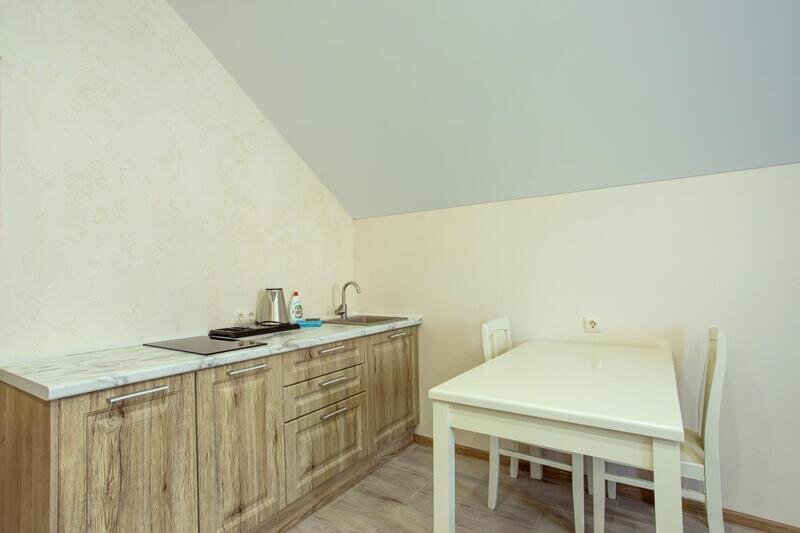 Апартаменты 3-местный (на ул. Херсонская 89, без балкона)