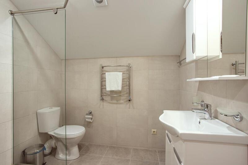 Апартаменты 3-местный (на ул. Херсонская 89, без балкона)