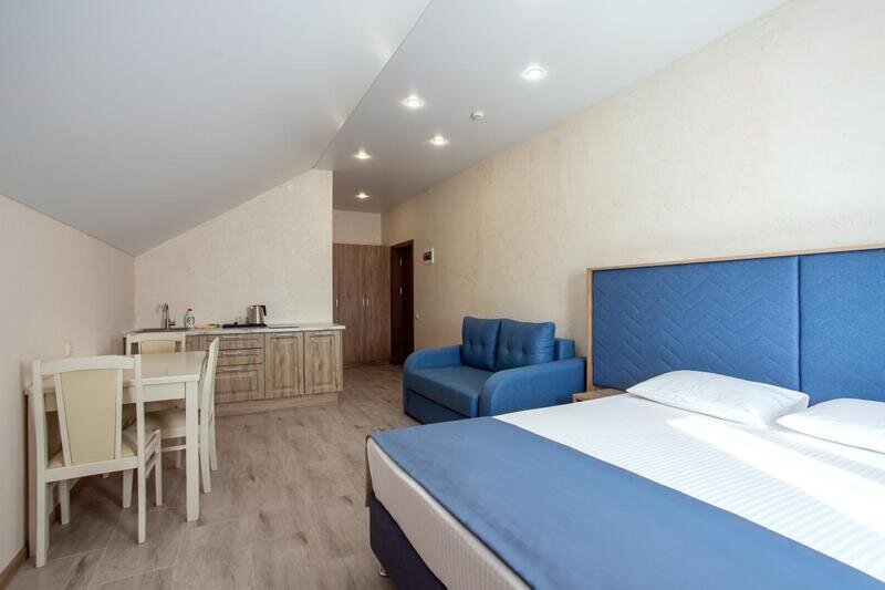 Апартаменты 4-местный (на ул. Херсонская 89, без балкона)