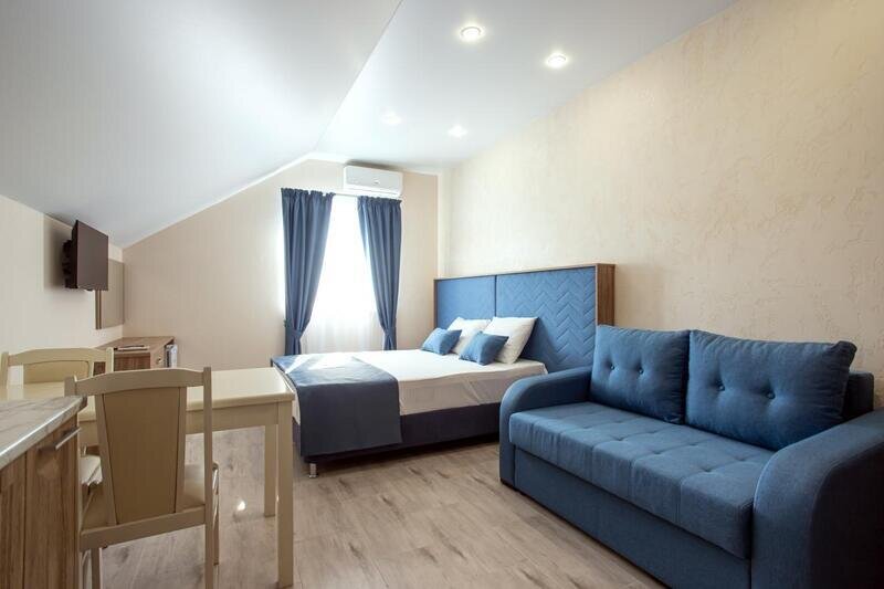 Апартаменты 4-местный (на ул. Херсонская 89, без балкона)