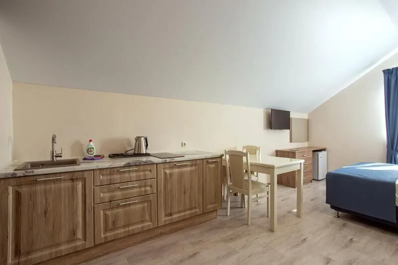 Апартаменты 4-местный (на ул. Херсонская 89, без балкона)