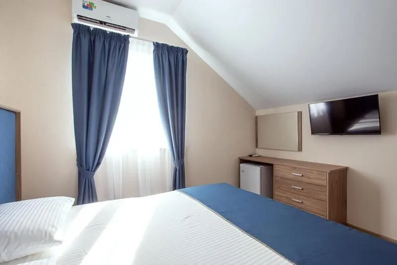 Апартаменты 4-местный (на ул. Херсонская 89, без балкона)