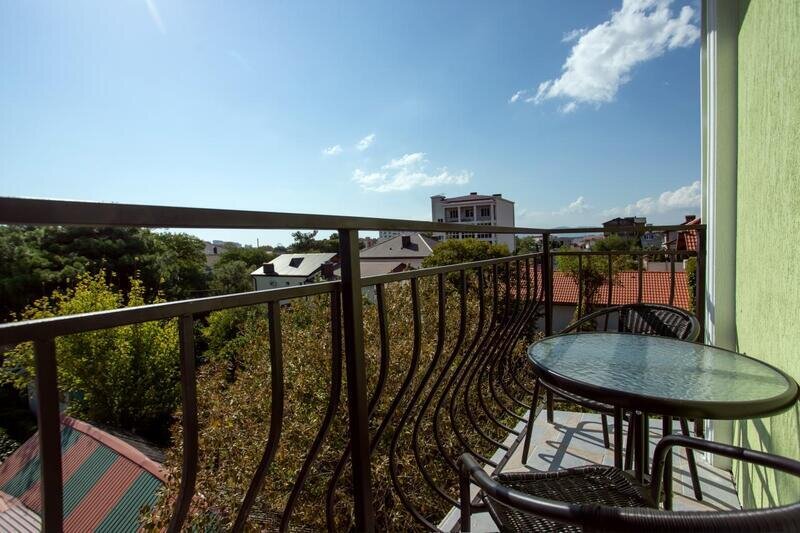 Апартаменты 4-местный 2-комнатный (на ул. Херсонская 89)