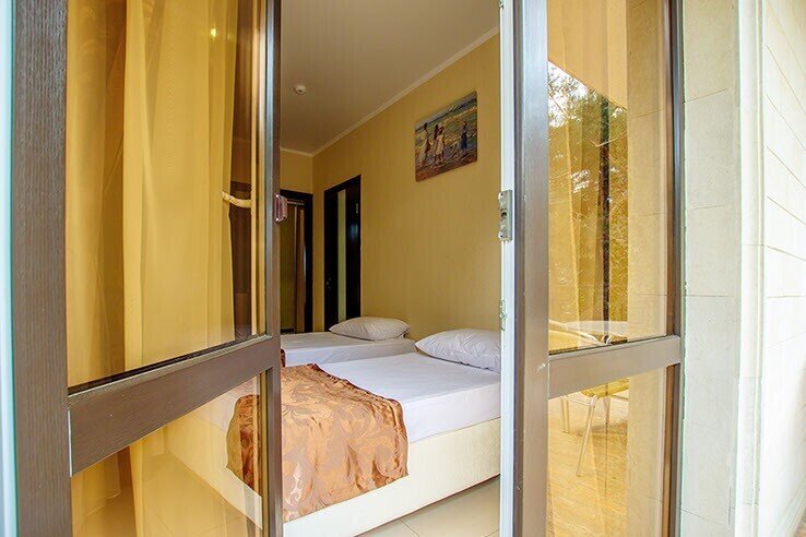 Люкс 4-местный 2-комнатный